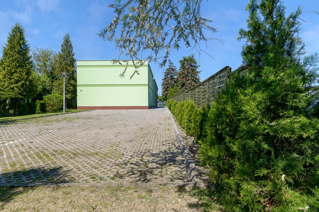 Hotel Zielony Poznan Bagian luar foto