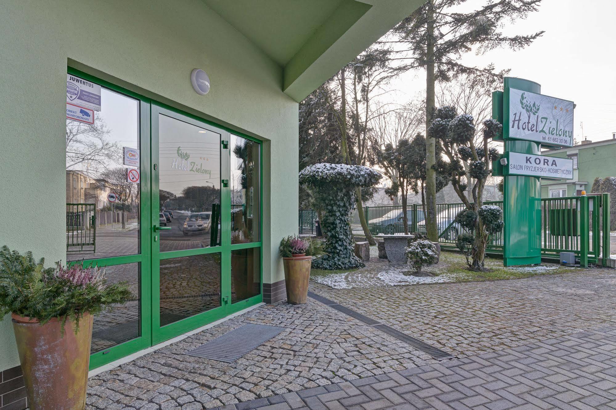 Hotel Zielony Poznan Bagian luar foto